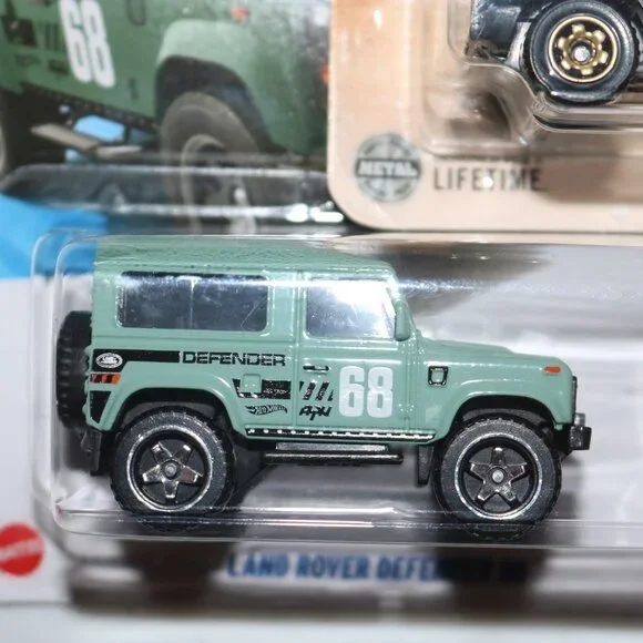Hot Wheels/Matchbox lot of 3 Land Rover & Bronco - Picture 2 of 4